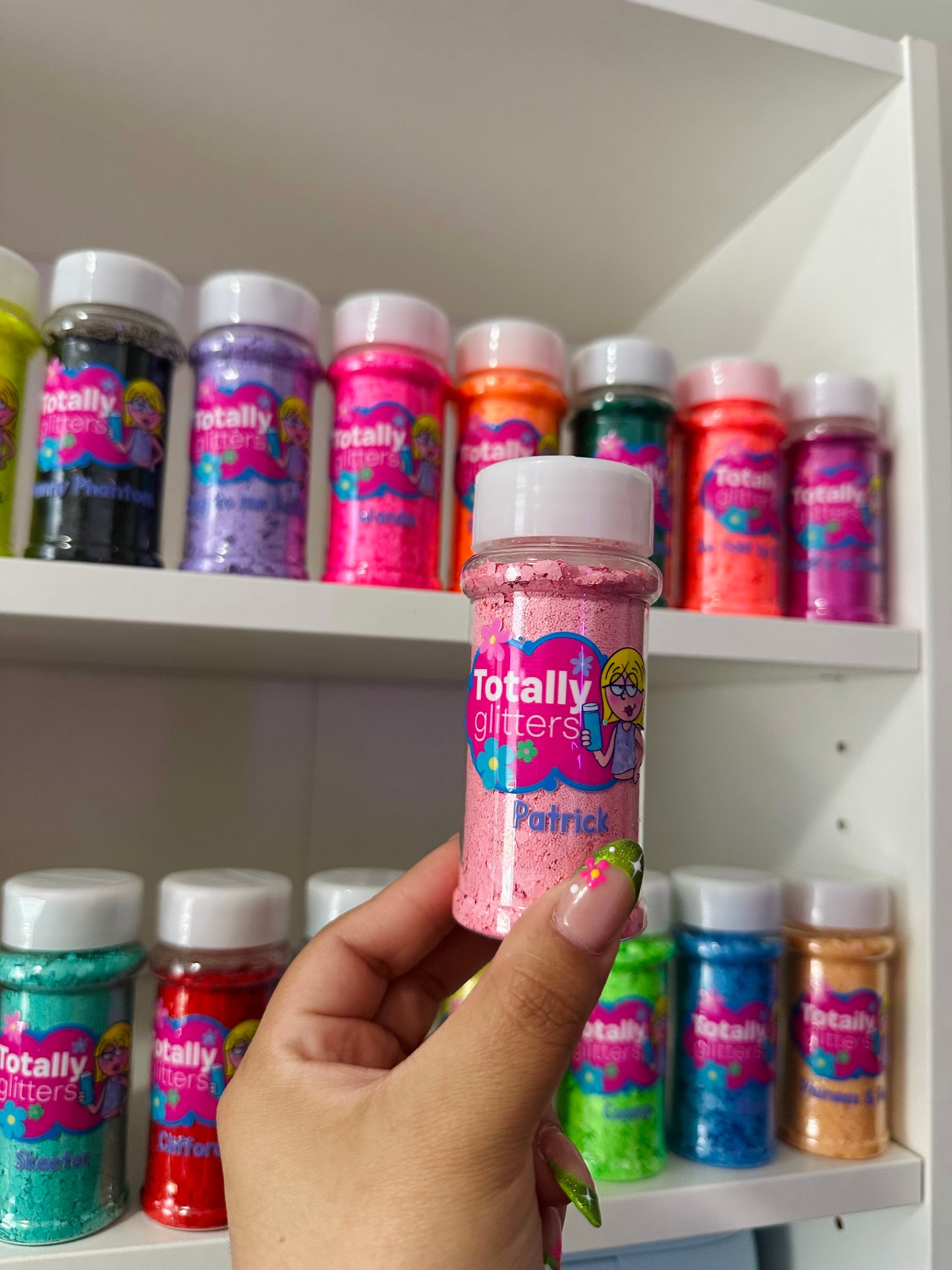 Patri Star - 2oz Chunky Glitter